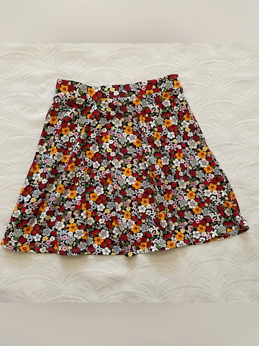 Floral Skirt With Pockets By ModCloth Size S